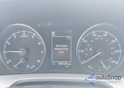 2017 Toyota Rav4 Xle z USA, uszkodzony, nr VIN 2T3RFREVXHW695447